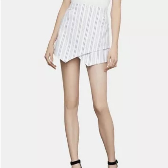 BCBGMaxAzria Dresses & Skirts - BCBG MaxAzria Asymmetrical Mini Skirt SIZE L